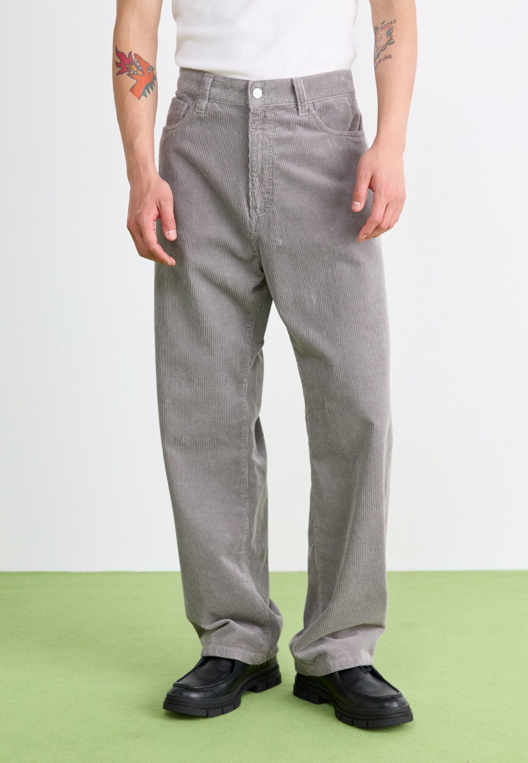 carhartt-broek-020dse-1.jpg