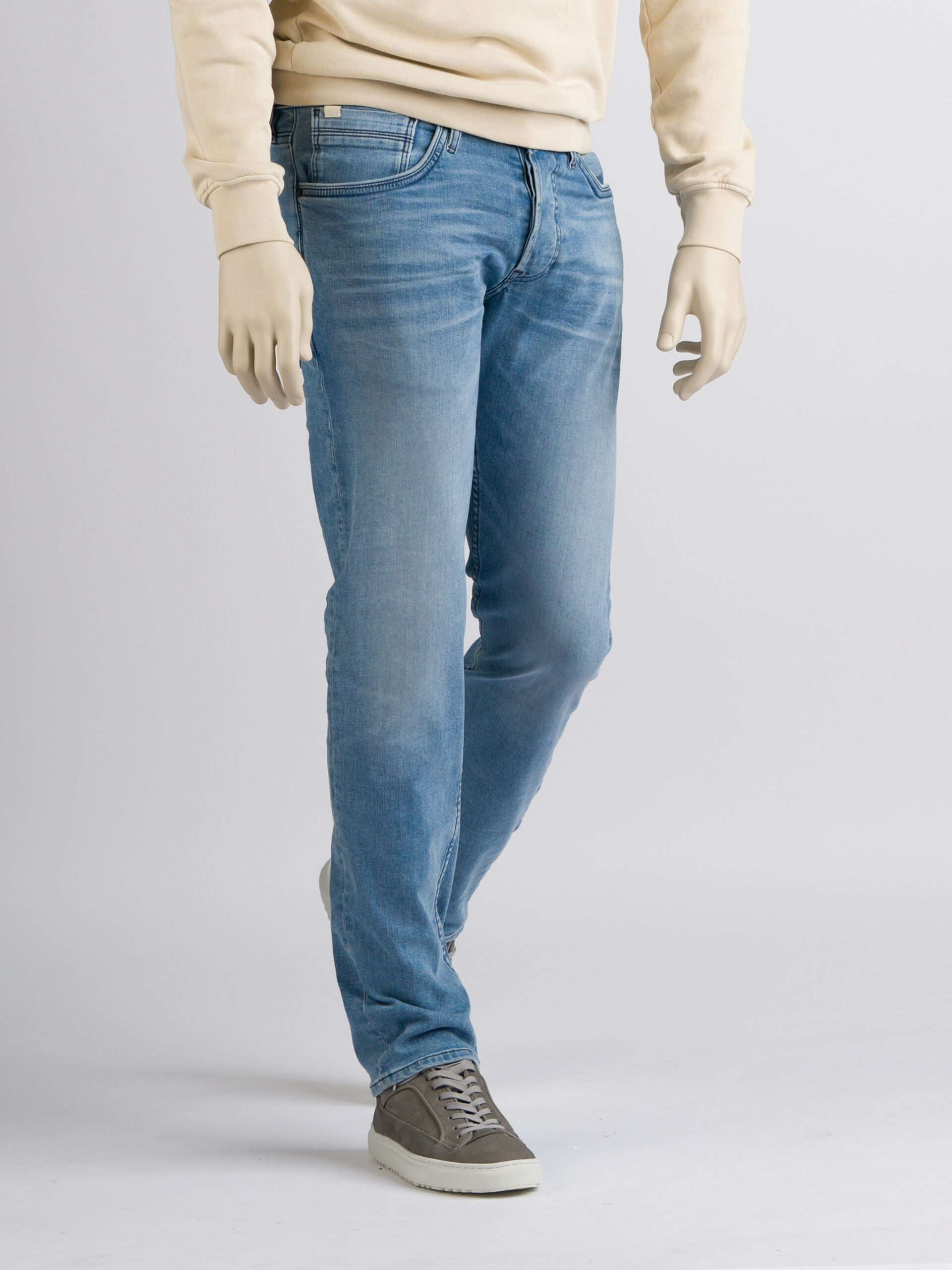 jeans-mannen-396ung-1.jpg
